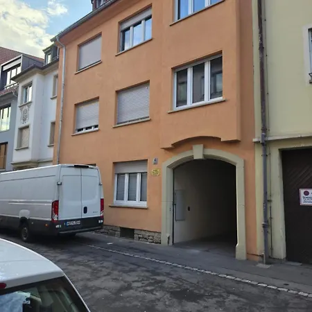 Bach 4 In The Heart Of Old Town * Wurtzburgo