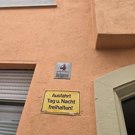 Bach 4 In The Heart Of Old Town